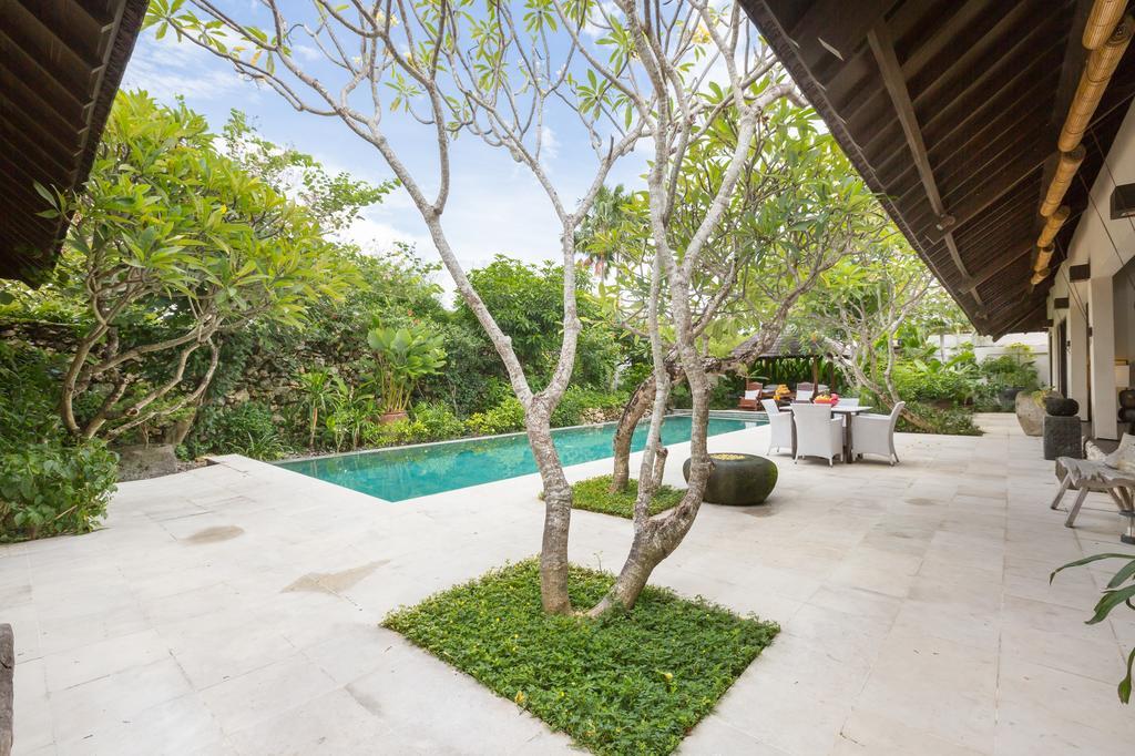 Villa Roku By Nagisa Bali Seminyak Esterno foto